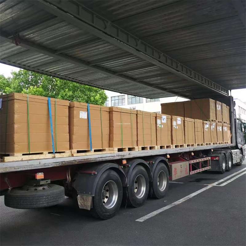 黑龙江哈尔滨呼兰到新疆喀什叶城县物流公司黑龙江哈尔滨呼兰至新疆喀什叶城县物流专线往返运输